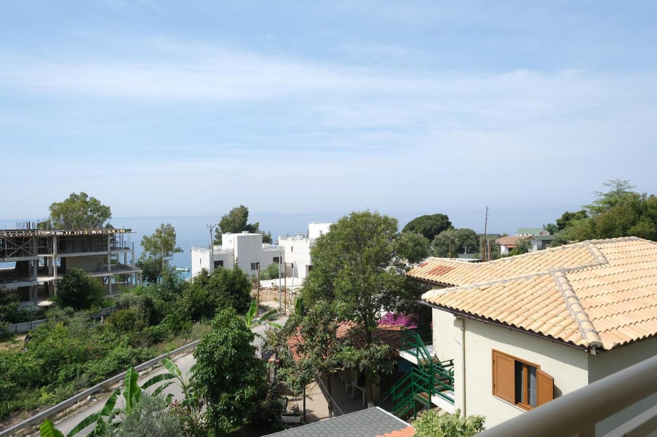 Villa Marko Dhermi Exterior photo