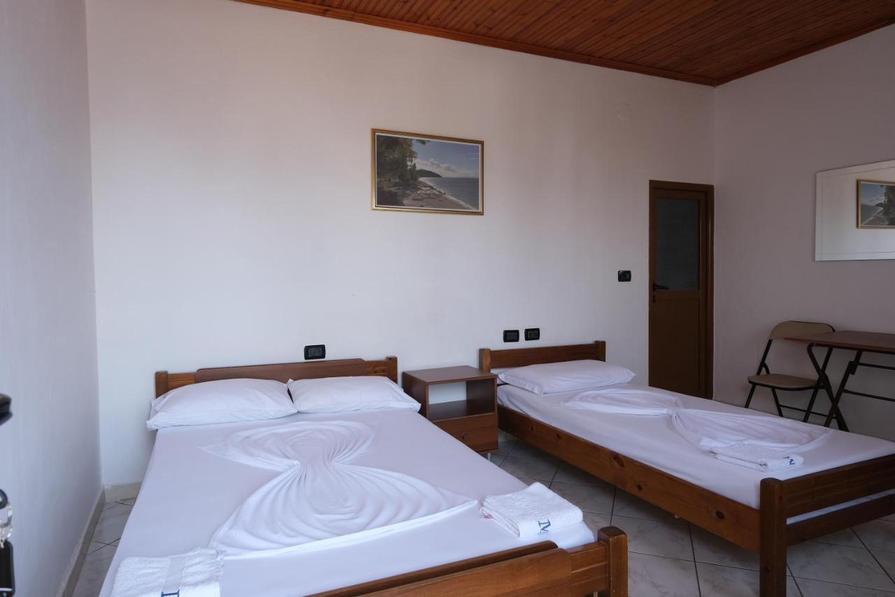 Villa Marko Dhermi Exterior photo